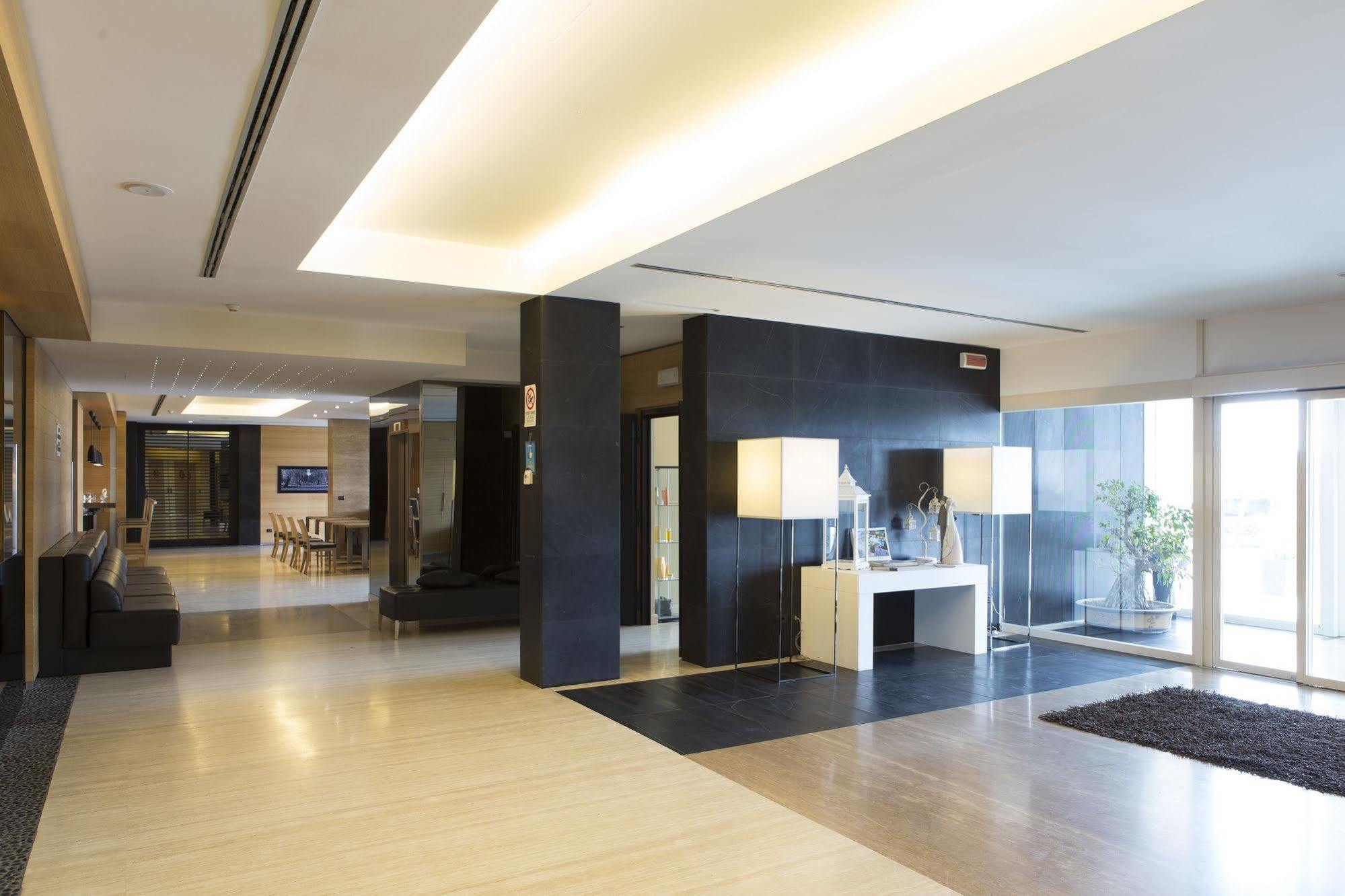 Hotel Pineta Wellness&Spa Ruvo di Puglia Esterno foto